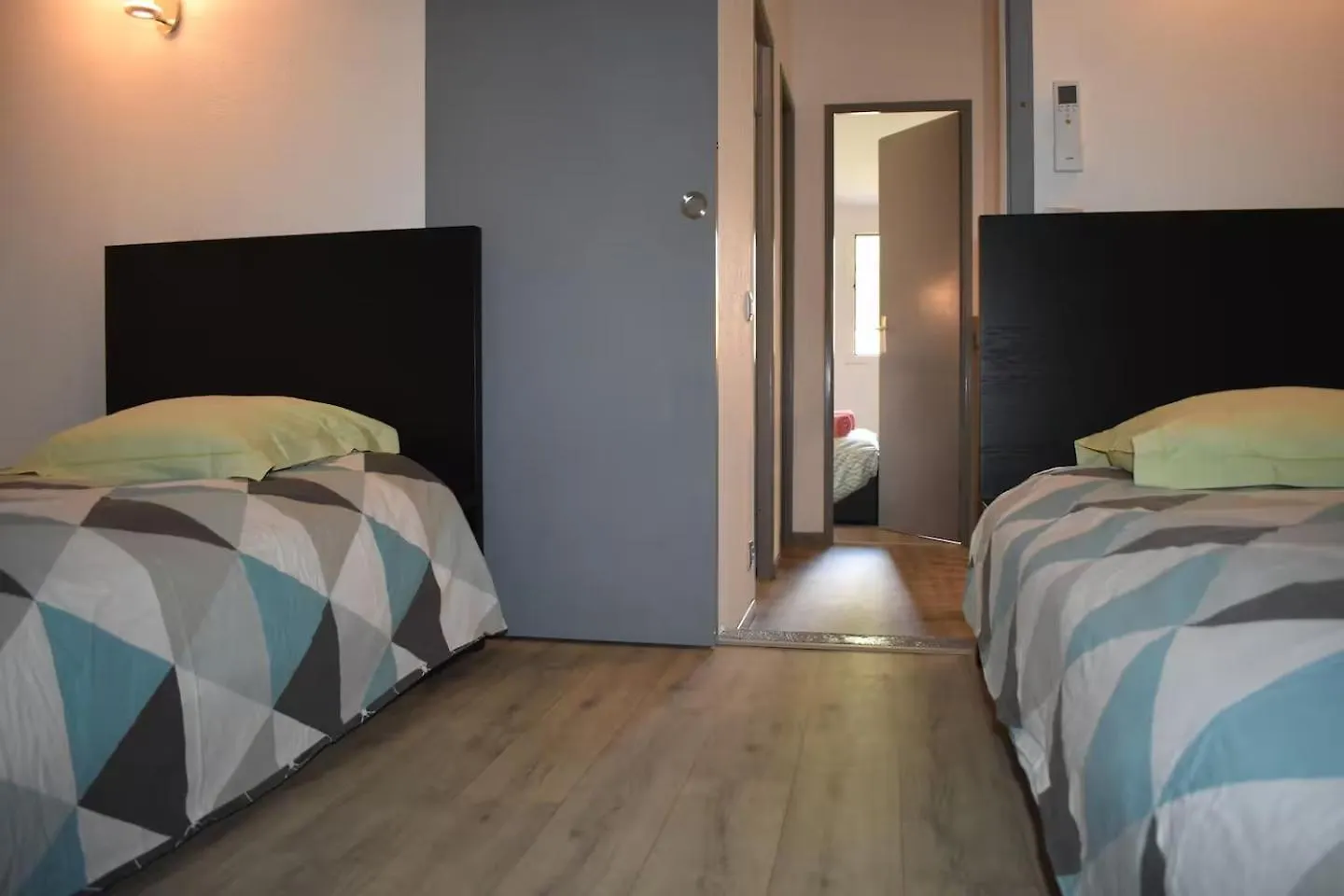 Vacances Pour Tous En Camargue Arles France